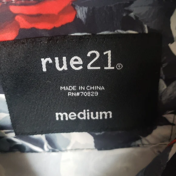 Running Jacket - Roses! - Picture 2 of 5